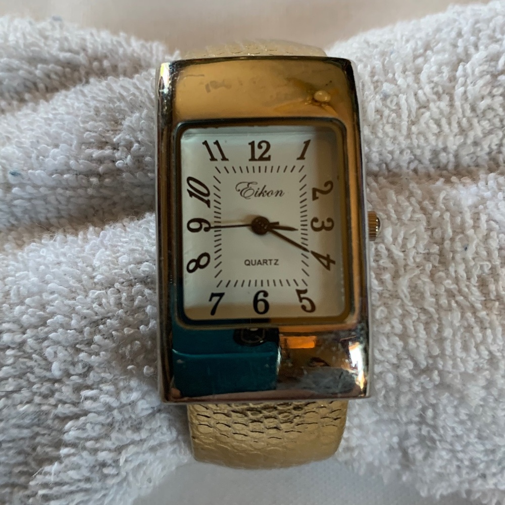 Working EIKON Hinged Cuff Bracelet Style Watch with Brand New Battery!